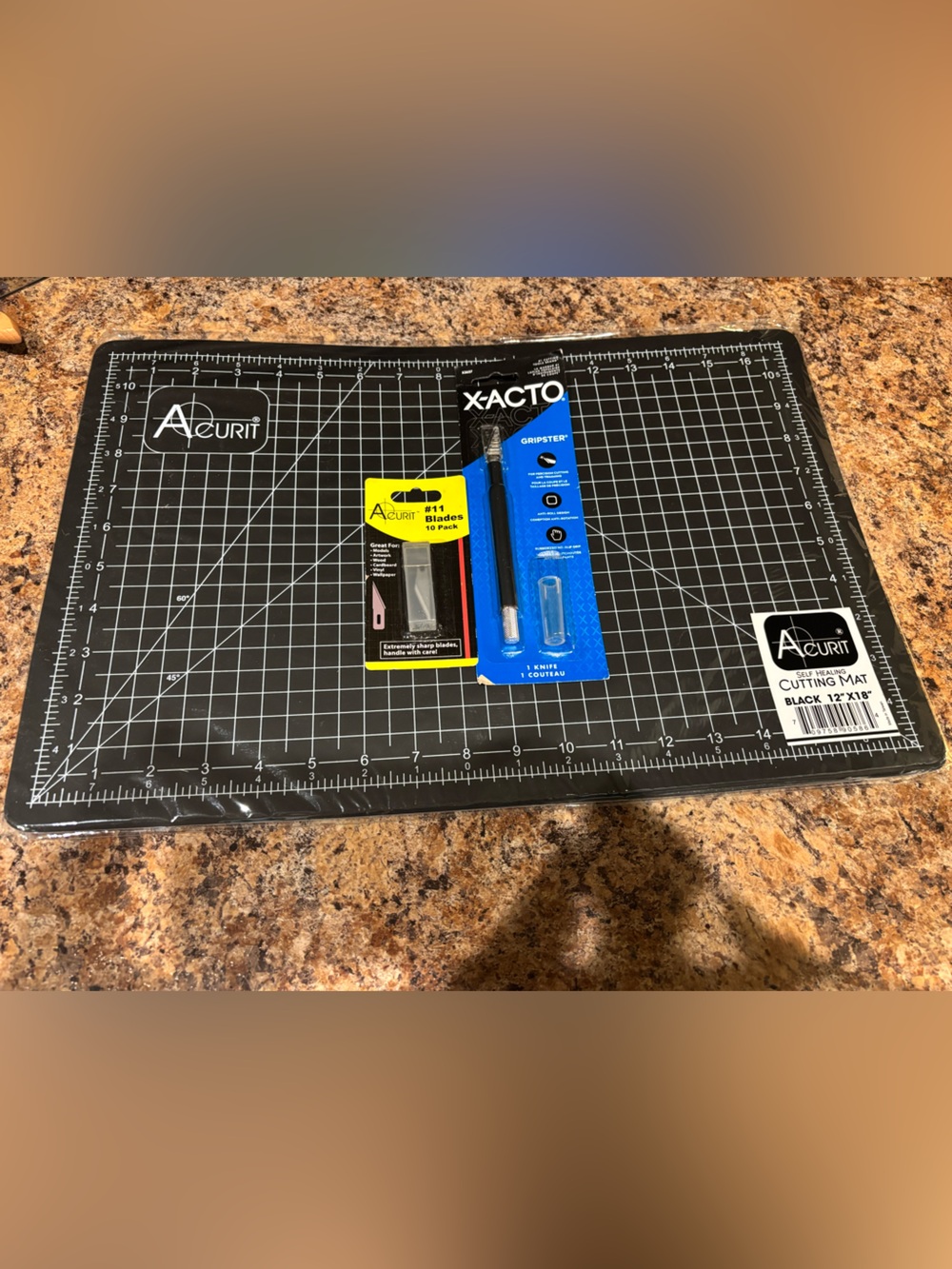 X-ACTO Craft Knife with Replacement Blades and Self Healing Cutting Mat NWT